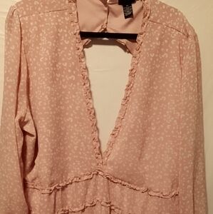 Rue21+  pink with white polka dots  Long Sleeve open back Dress Size 4X